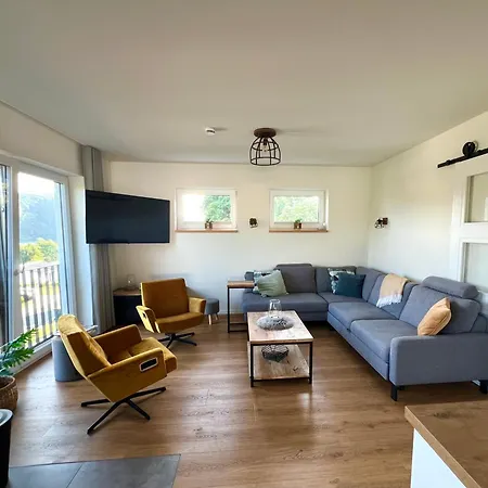 Ferienhaus Haus Diemeleck - Für 6 Personen Mit Sauna Und Dachterrasse Mit Panoramablick